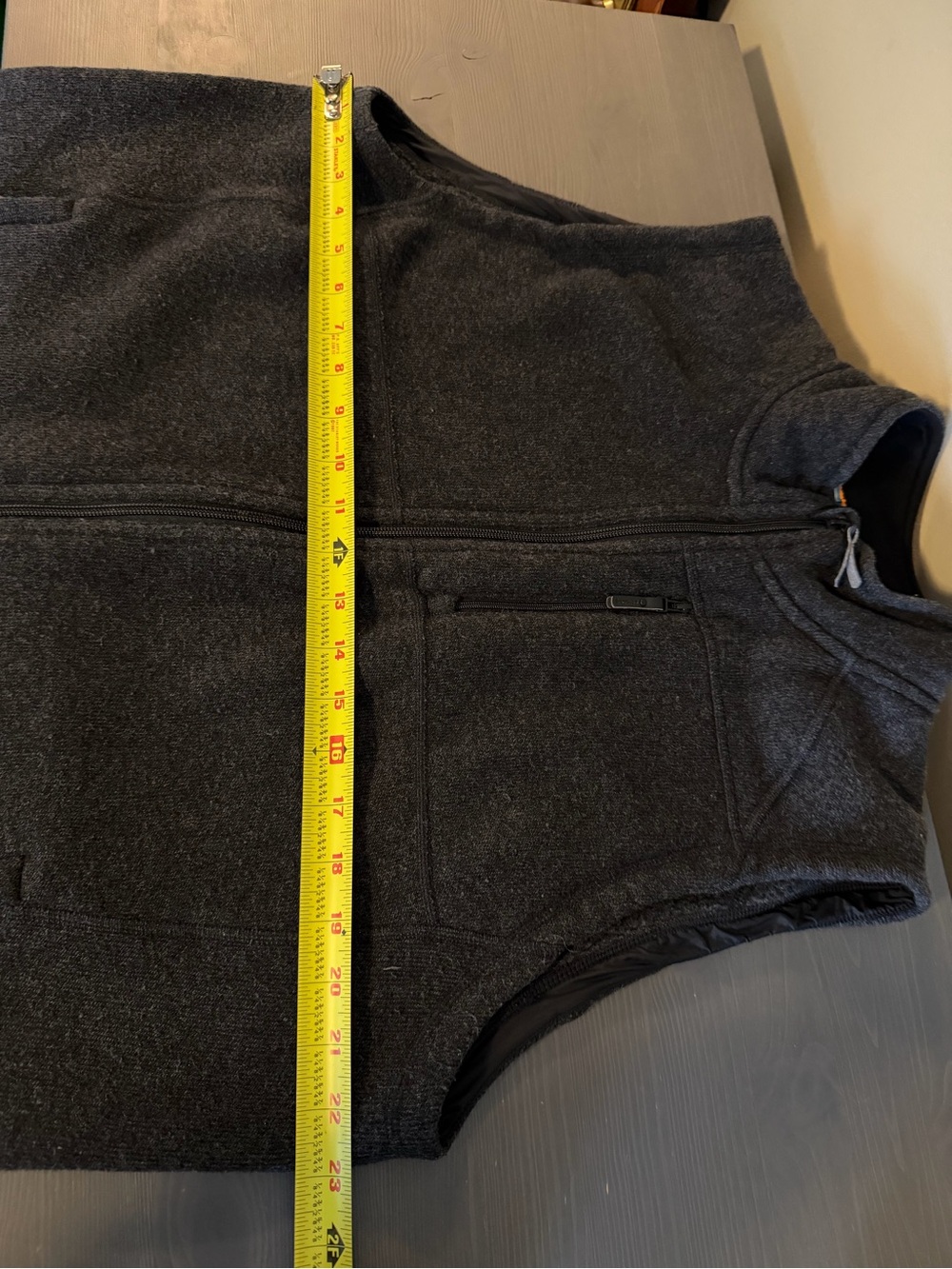 Smartwool Men's Echo Lake Charcoal Fleece Vest With Zip Chest Pocket View 6